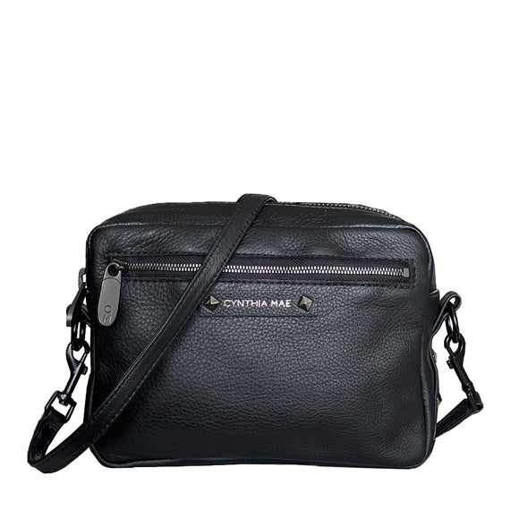 JENNIFER POUCH